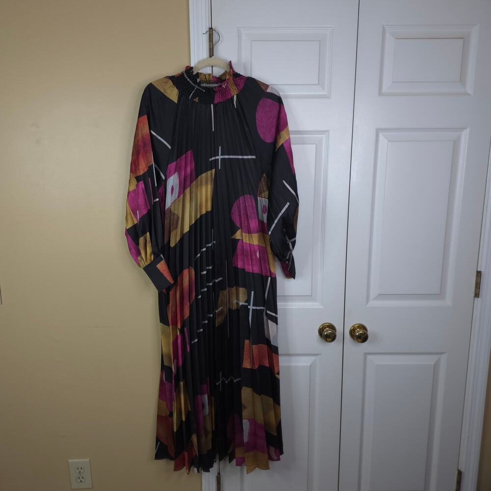 Bianco Nero Geometric Abstract Print Pleated Long Sleeve Maxi Dress EU40/US8